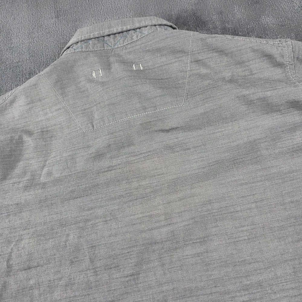 North Face Button Up Shirt Mens Medium Gray Long Sleeve Dual Pocket Casual M